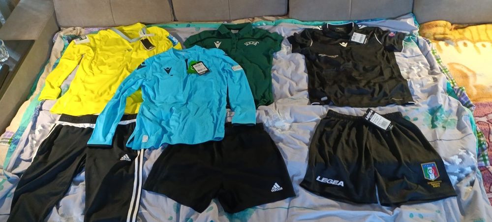 Комплект женской футбольной судейской формой