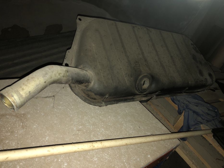 Mercedes 190 (Vário material)