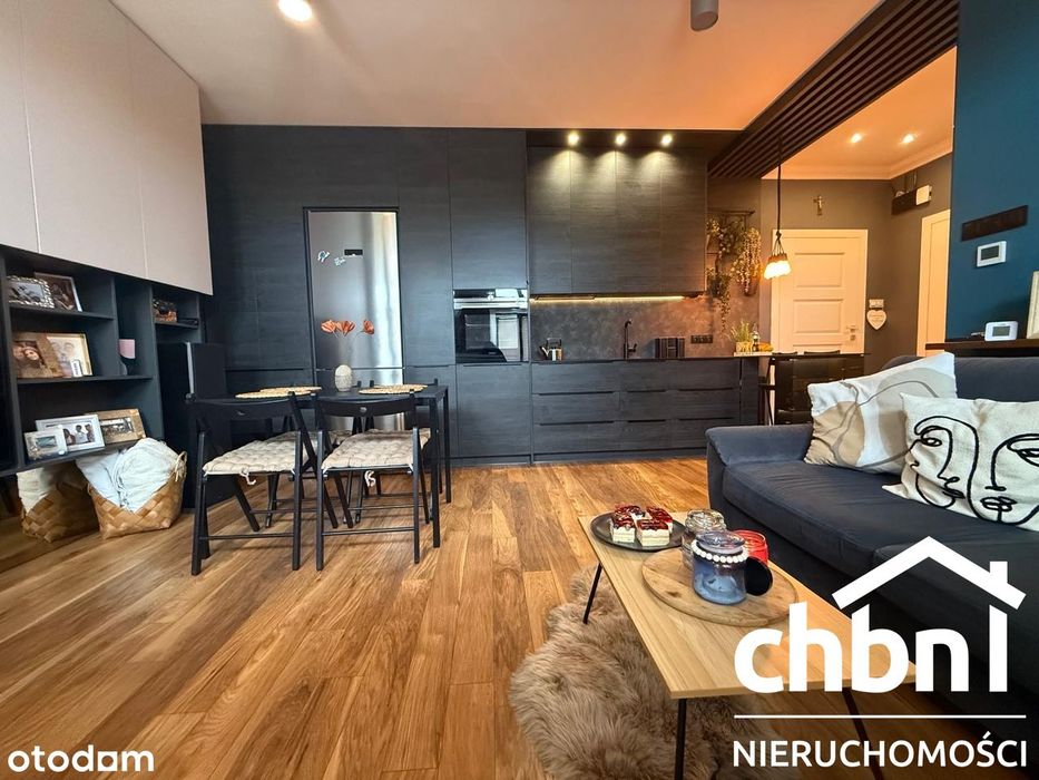 Kamienica z historią, mieszkanie z nowoczesnym wykończeniem!