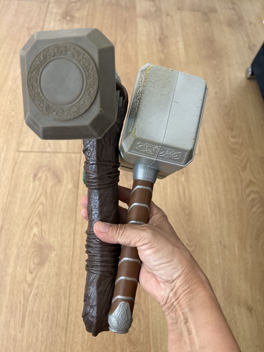 Conjunto machado e martelo Thor