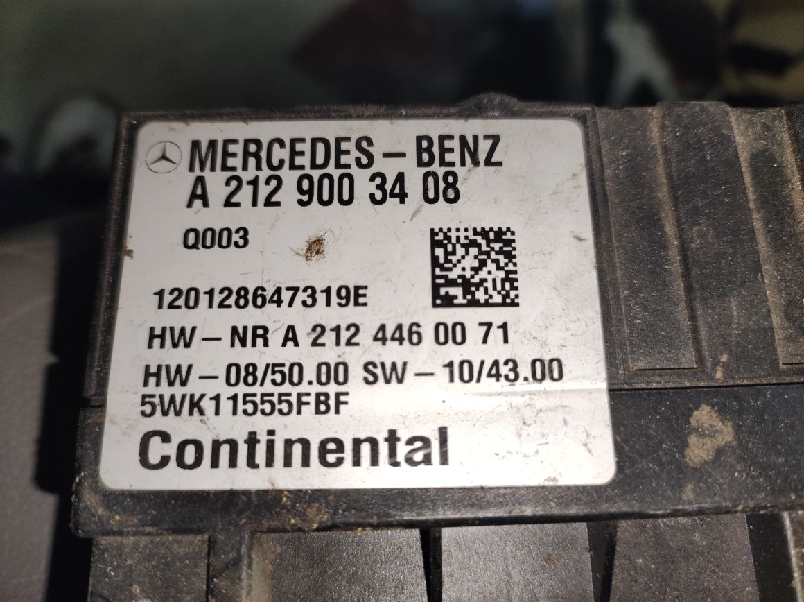 Блок управления топливным насосом Mercedes  w166 x166 w204 w212 w221