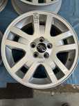 129 Felgi Aluminiowe Ford R 17 NOWE DEMO R 17 5x108 otwór 63,3