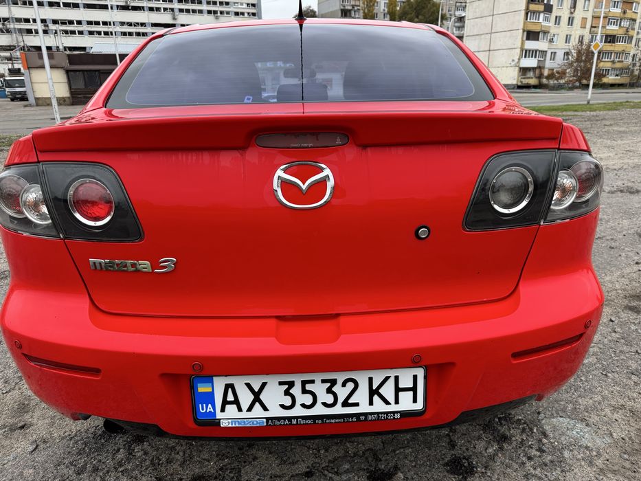 Продам Mazda 3 КПП автомат отличном состоянии