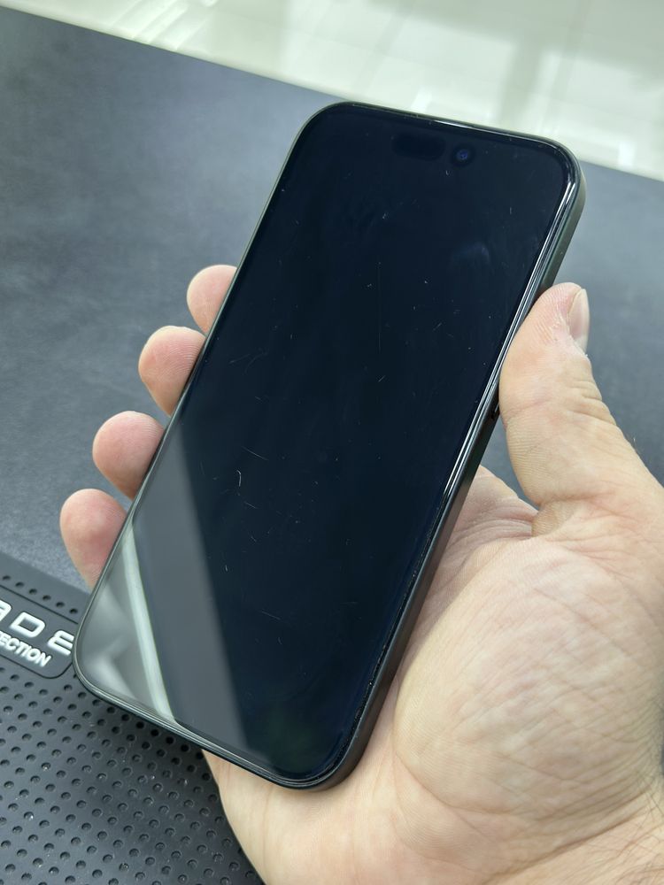 Apple Iphone 15 black 128gb