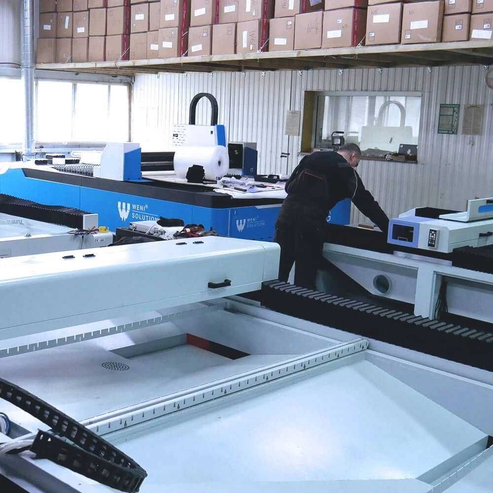 Serwis Naprawa Instalacja Lasera Wycinarki Fiber Co2 CNC Źródła Maszyn