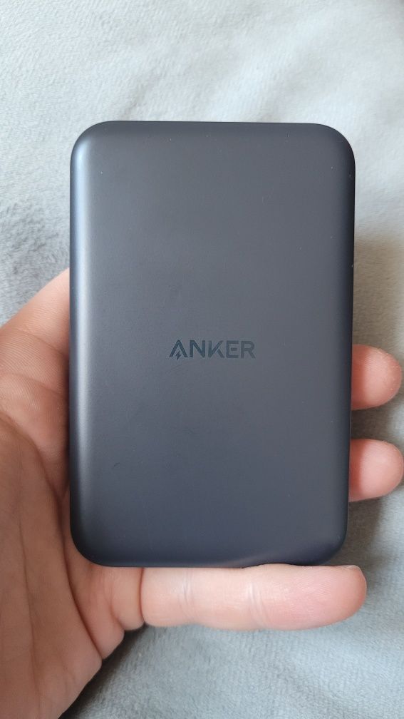Powerbank Anker 621 magnetic battery bezprzewodowy MagGo 5000 mah