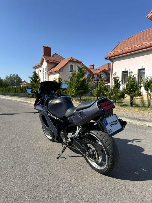 Yamaha FZR 600 R | Продаж (ne honda, suzuki, ducati, kawasaki)