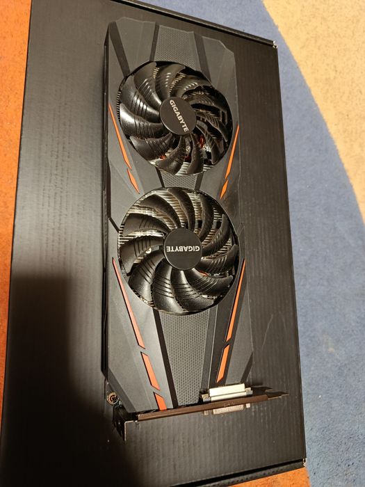 Видеокарта Gigabyte 1060 3 Gb