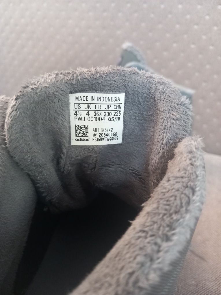 Buty zimowe Adidas 36 i 2/3
