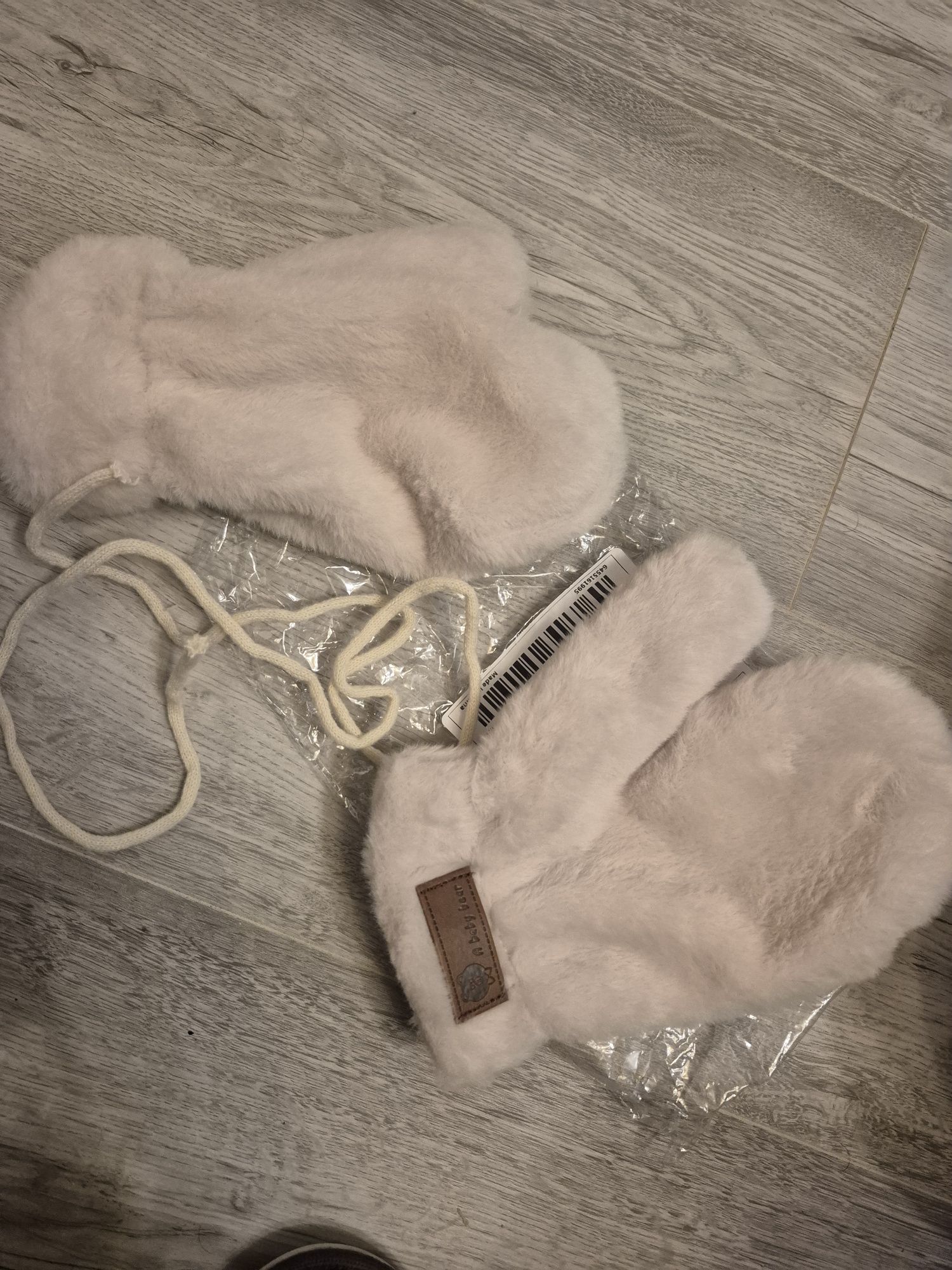 Nowe rękawiczki -futerko