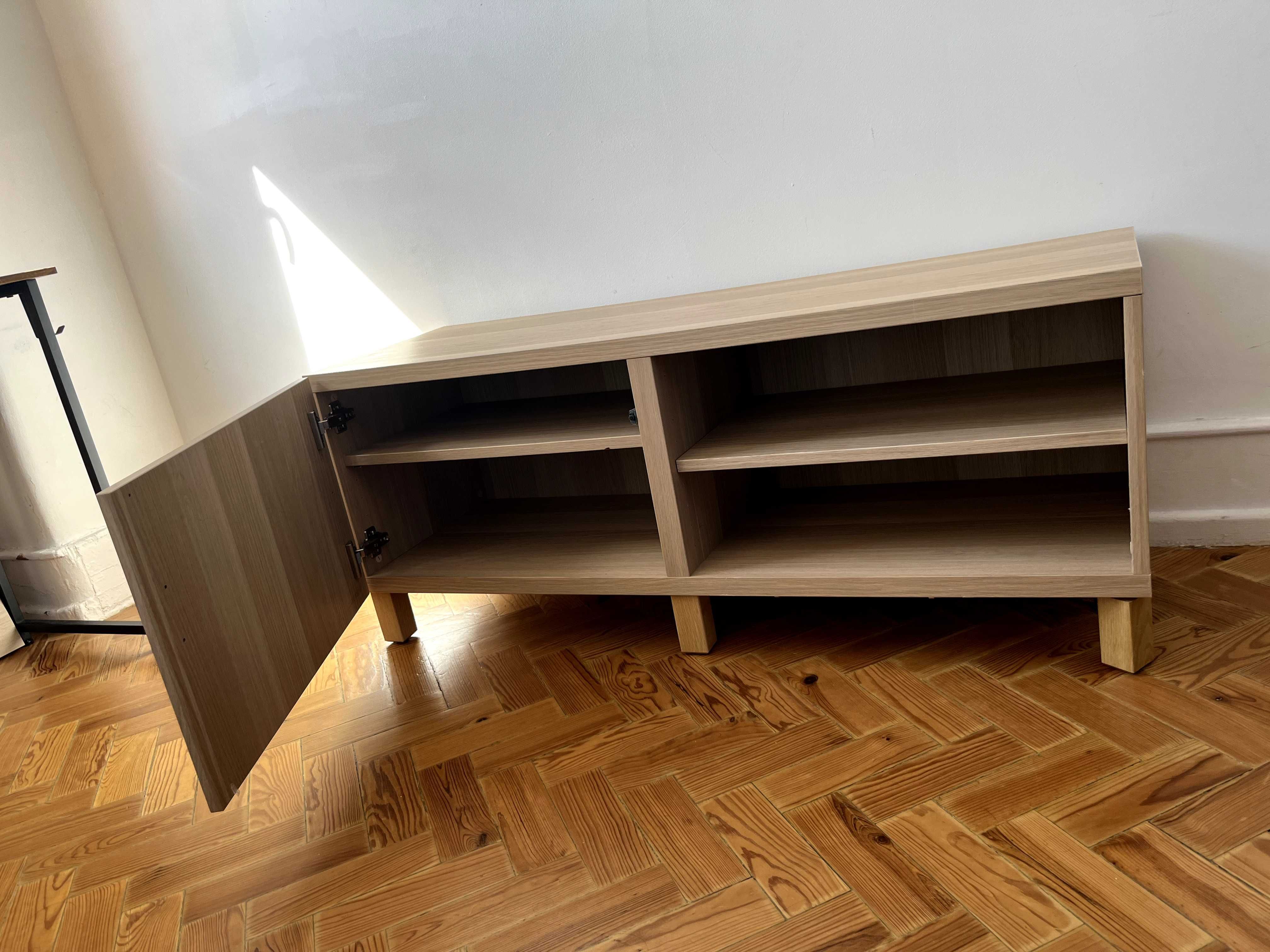 Móvel de TV c/portas