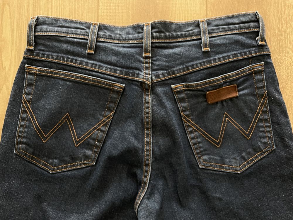 Чоловічі джинси wrangler W33 L30
