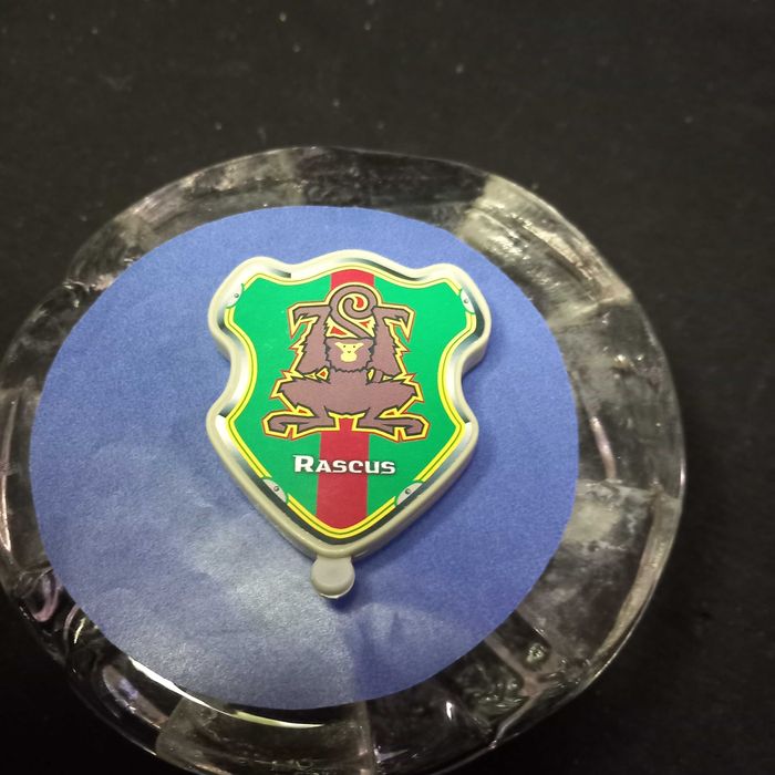 Escudo Rascus promocional