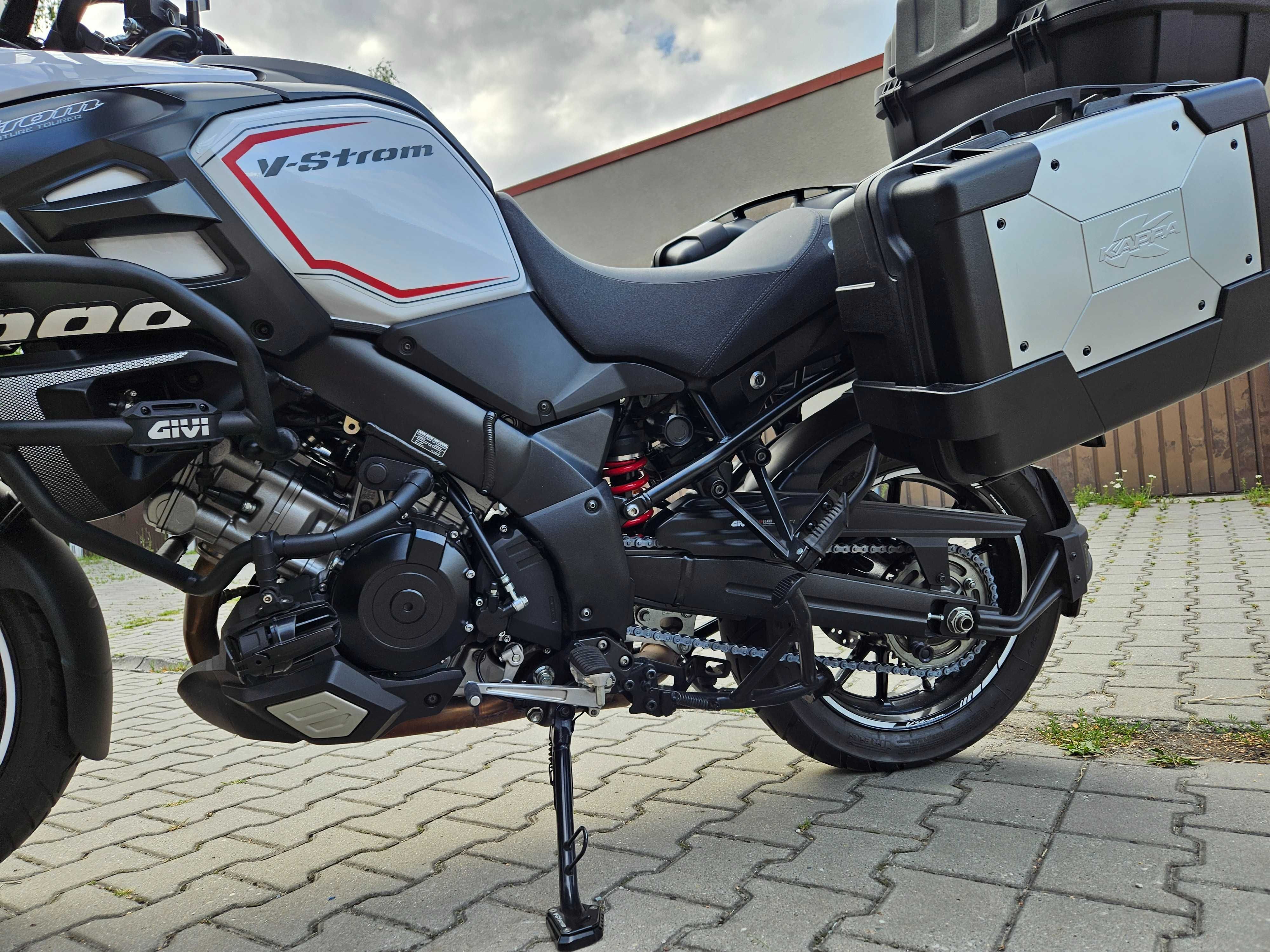 Suzuki DL v strom 1000