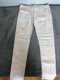 Spodnie w kwiecisty wzór r. 40 Diverse