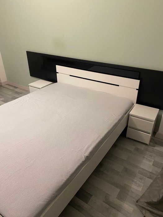 Cama de casal a venda