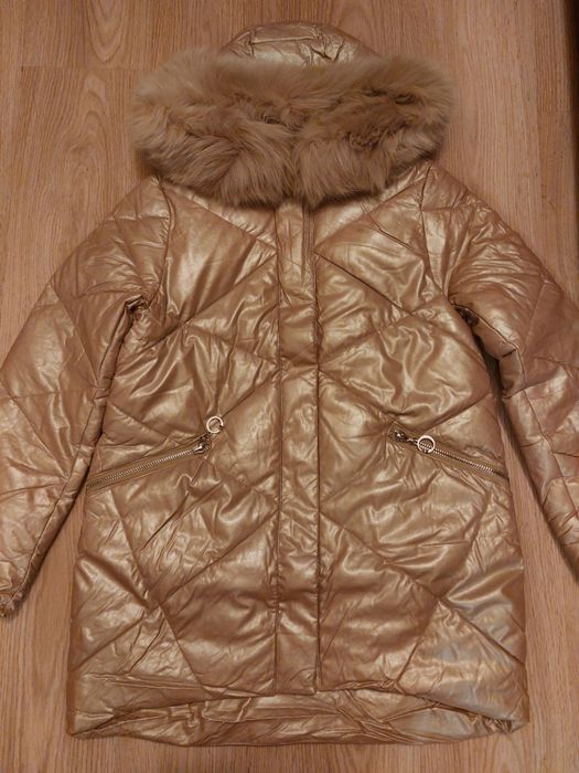 Продам куртку ZLLY