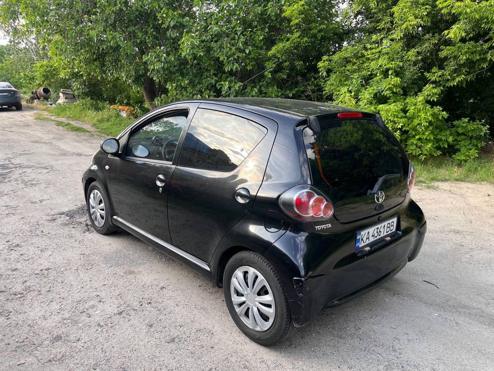 Продам Toyota aygo