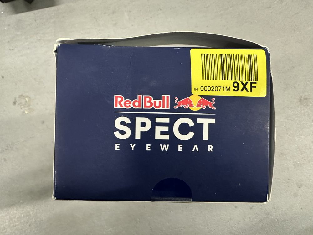 Gogle narciarskie Red Bull nowe