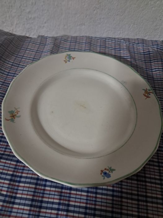 Pratos antigos louca de sacavem