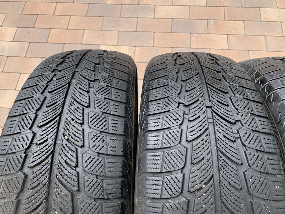 Зимові шини(резина) 225/65 R17 “APLUS” A501  - 4шт.