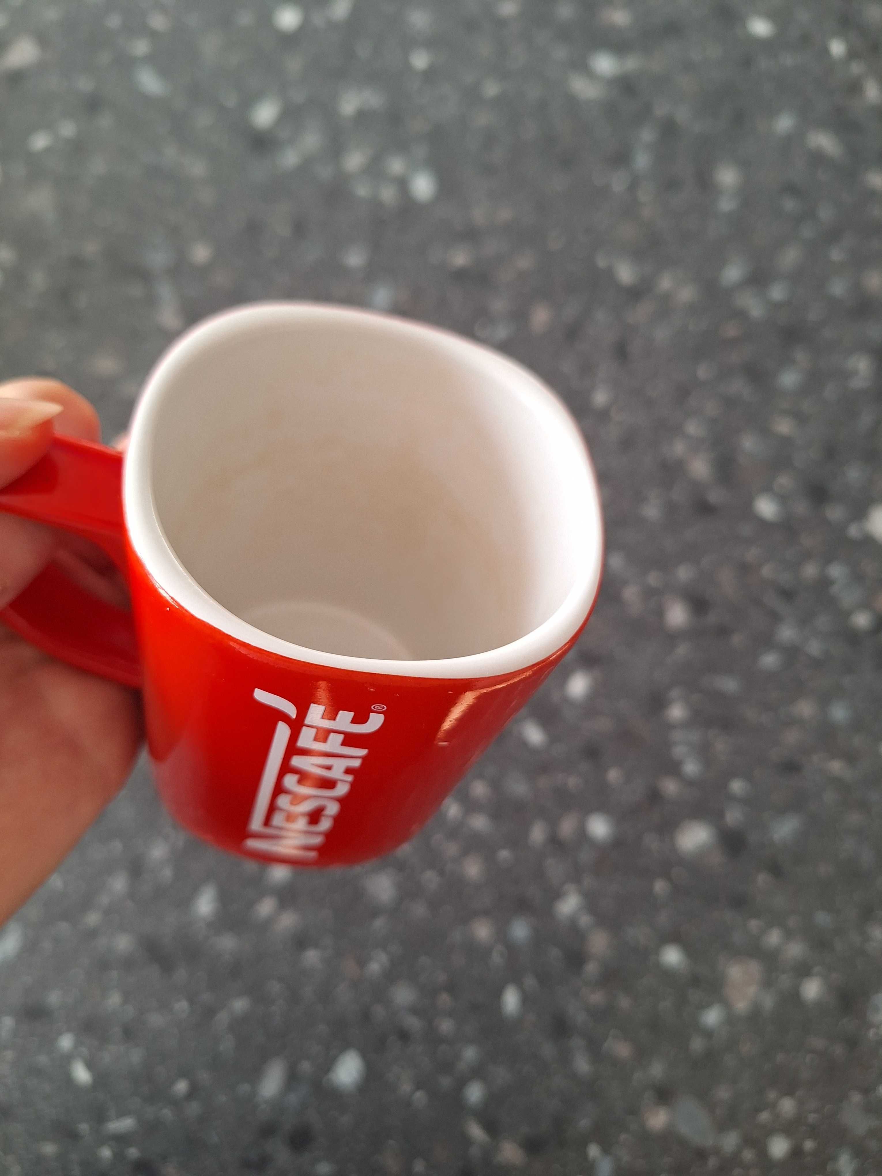 Kubek Nescafe z lat 80tych