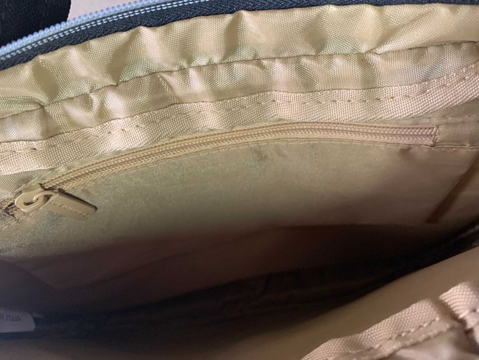 Сумка для ноут/макбука практично нова