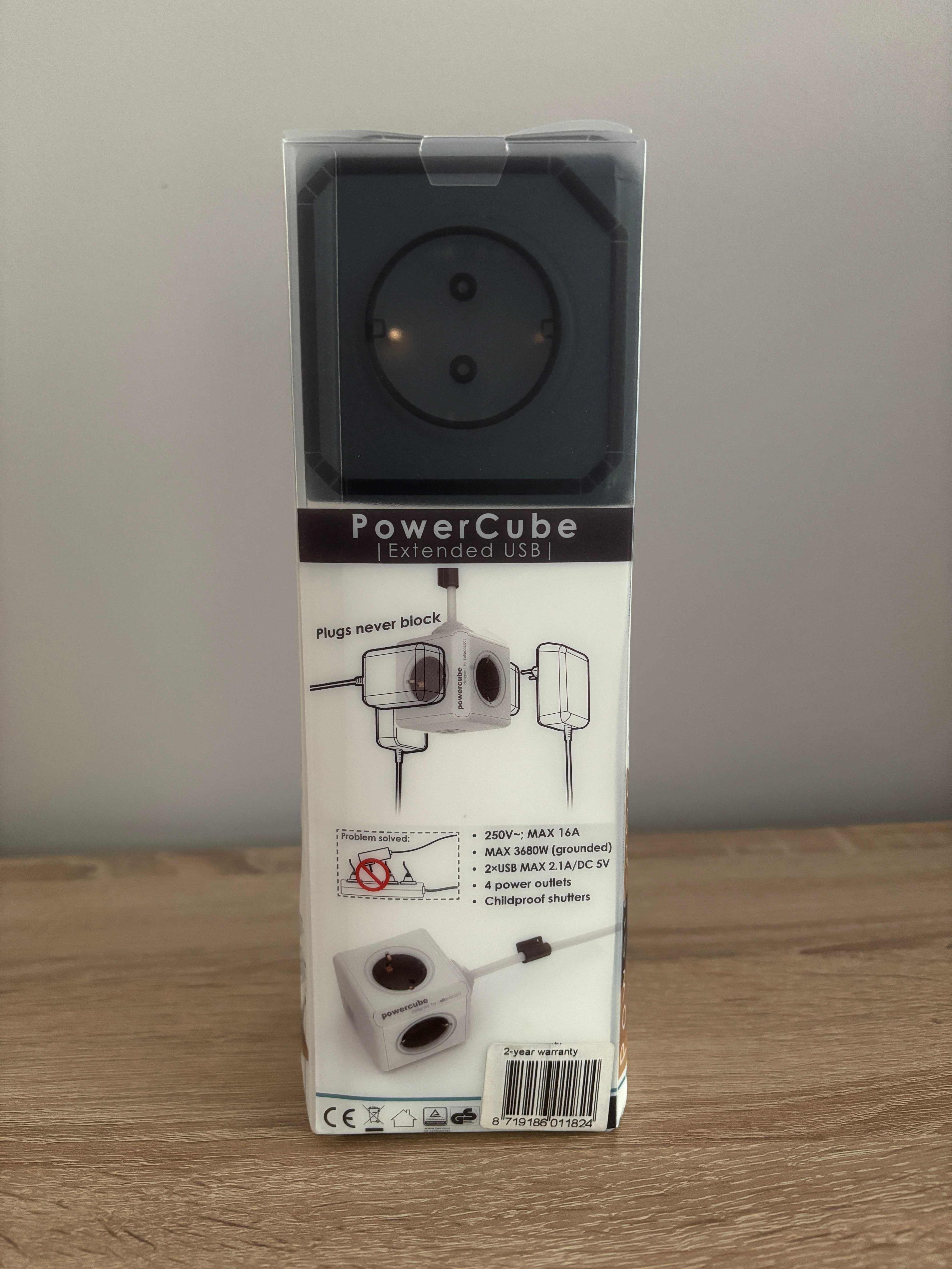 Cube Power Przedłużacz 3 m | 4x 230V + 2x USB 2.1A | Czarny