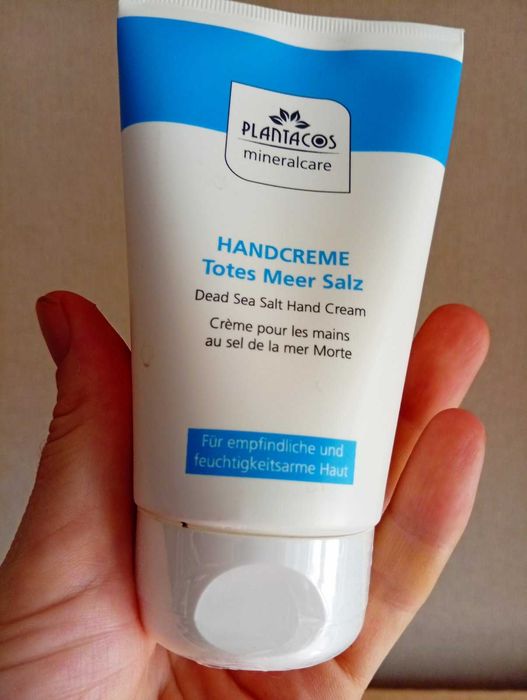 Крем для рук PLANTACOS с солью Мертвого моря 100 мл для сухой кожи рук