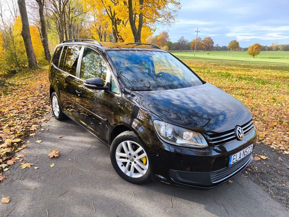 Volkswagen Touran Volkswagen Touran| salon PL |klimatyzacja |czujnik parkowania |POLECAM