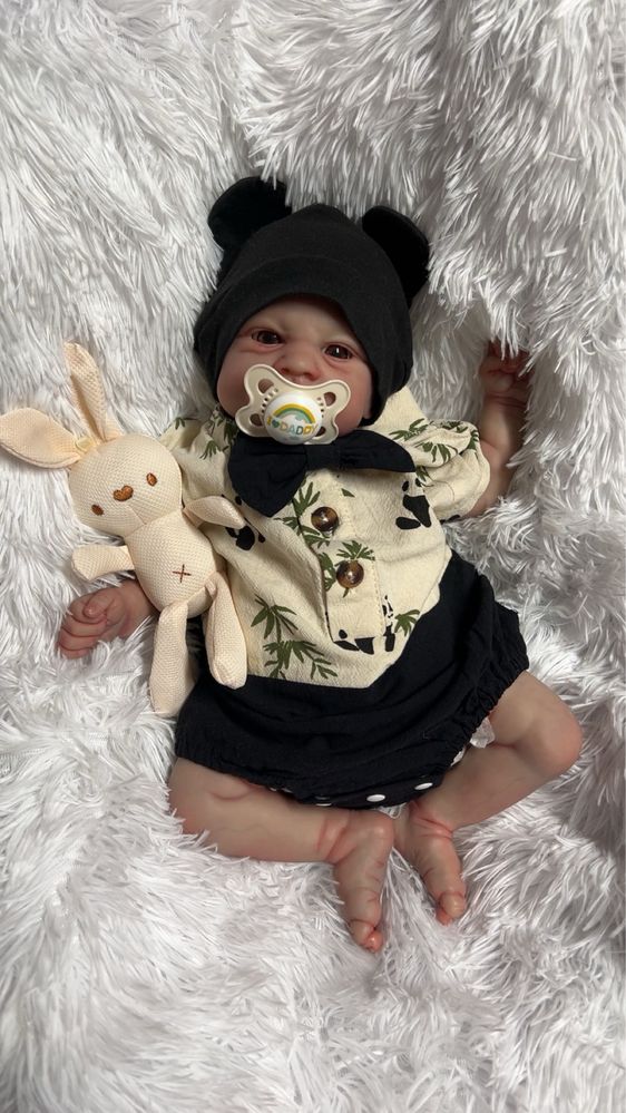 Bebé reborn artesanal