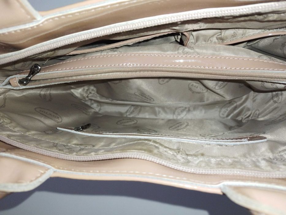 Сумка тоут кожа лак беж