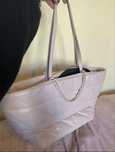 Biała beżowa torba pikowana shopper stradivarius