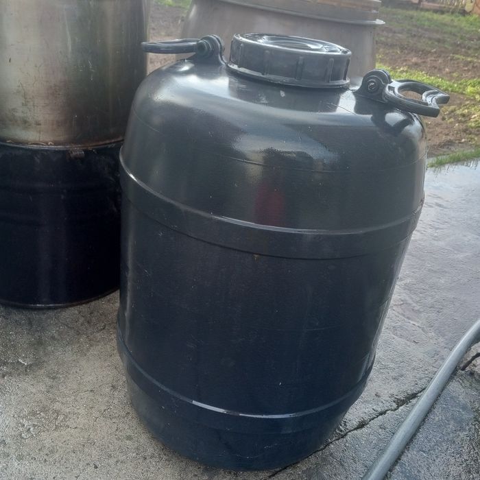 Бочка, бидон, кастрюля, выварка, ёмкость для воды