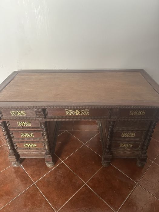 conjunto antigo em madeira maciça