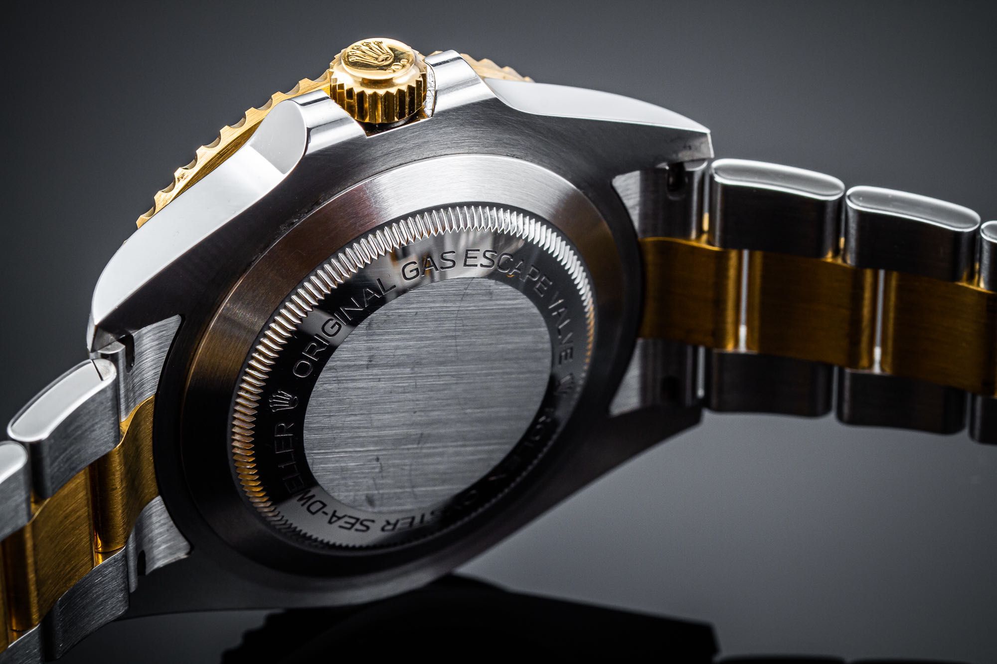 Rolex Sea Dweller 43 z czarną tarczą