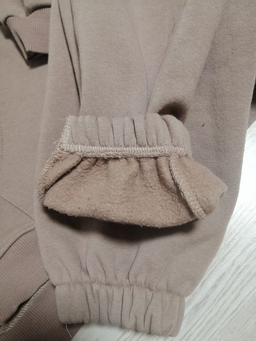 Жіночий утеплений костюм