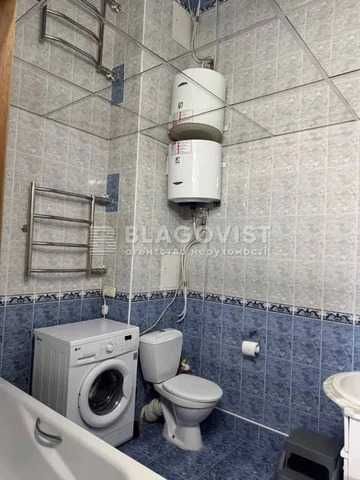 Березняківська 30, 3-кімн. квартира, гарний стан