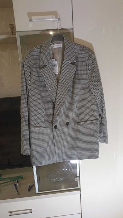 Новый пиджак, жакет женский Mango размер XXL/52