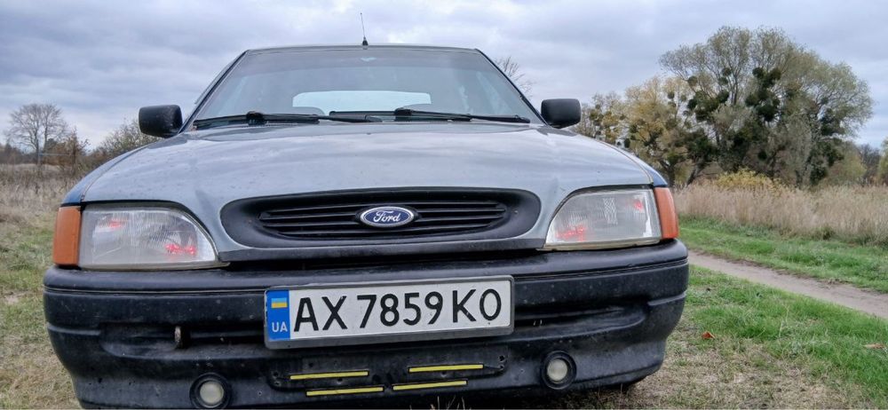 Продам Ford Escort 1993