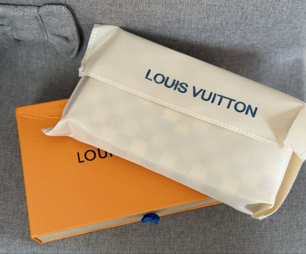 Сумка клатч louis vuitton