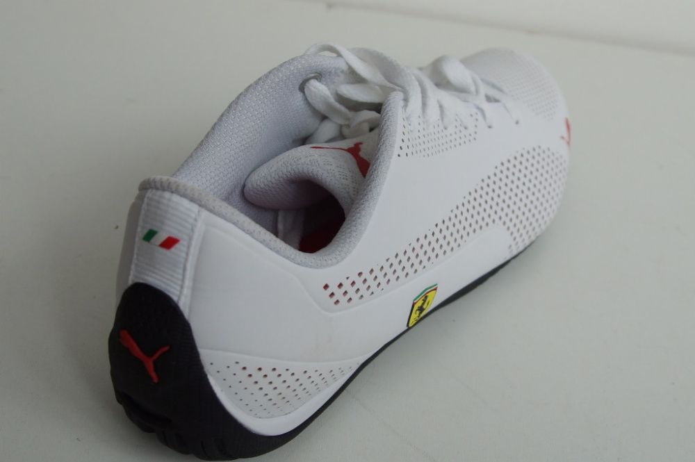 nowe buty PUMA FERRARI DRIFT CAT 5 ULTRA 305921 r 42 27 cm