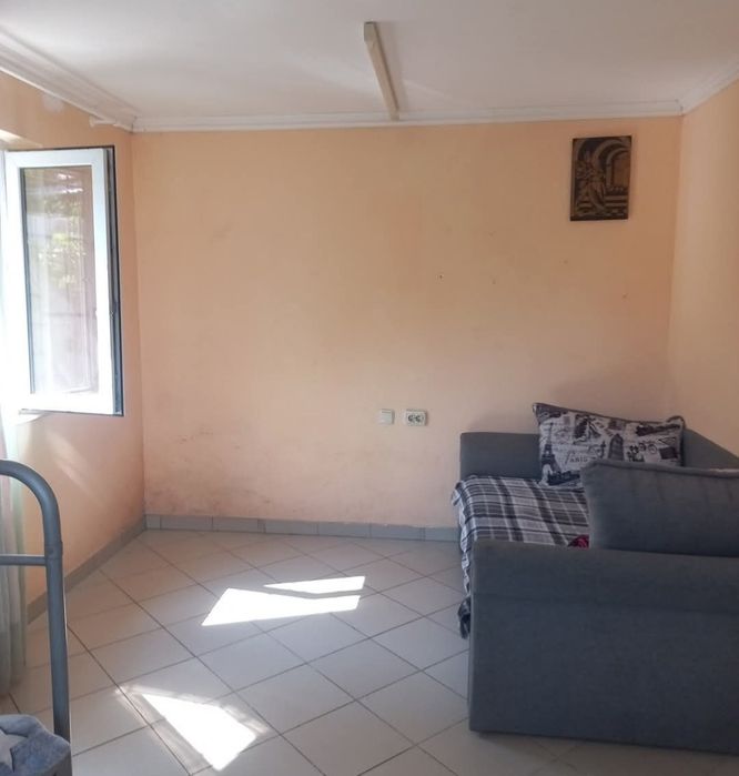 Продам диван 160 на 190