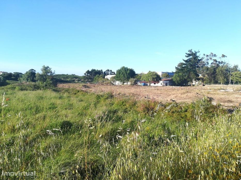 Terreno Industrial – Vila Verde, Terrugem, Sintra