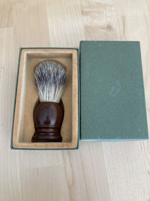 Pinceis para barba em pelo natural. Novos