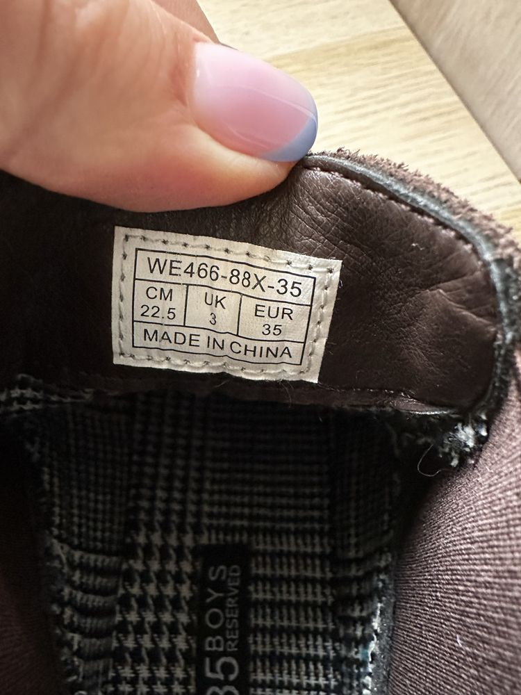 Sztyblety zamszowe dla chłopca r. 35, buty wiosenne/jesienne