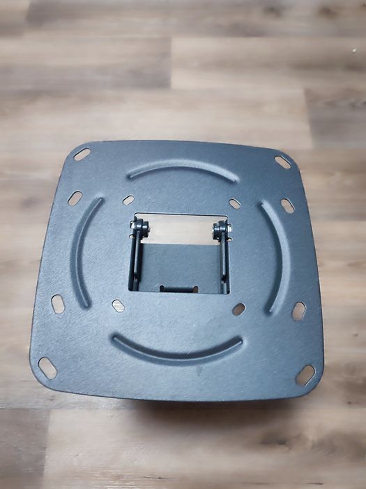 Кронштейн (кріплення для телевізора)200×200,100×100,200×100.