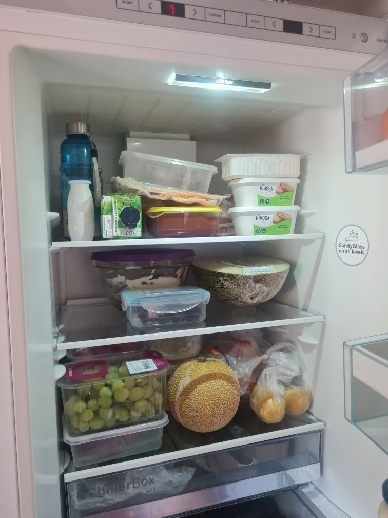 Gavetas e Prateleiras Combinado Bosch