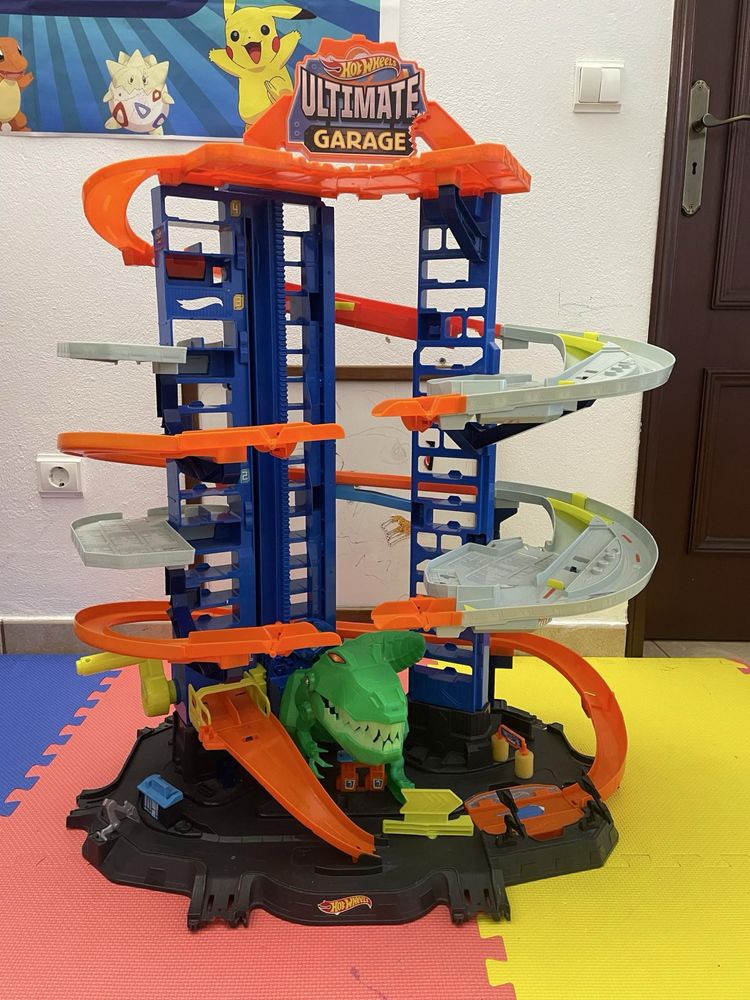 Hot Wheels Ultimate Garage