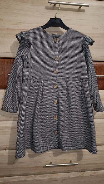Продам плаття для дівчинки, 122 р